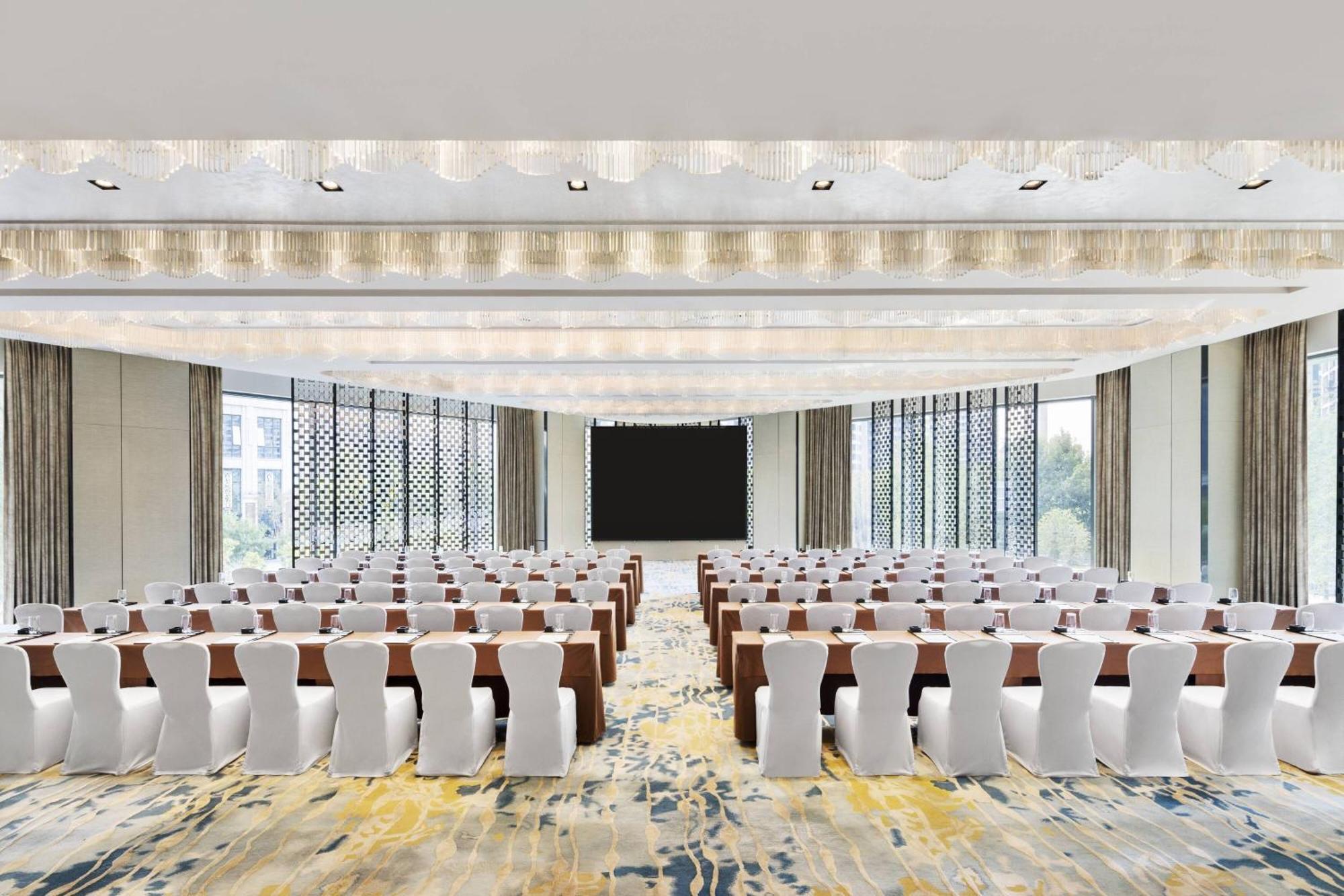 Courtyard By Marriott Zhengzhou East Hotel Kültér fotó