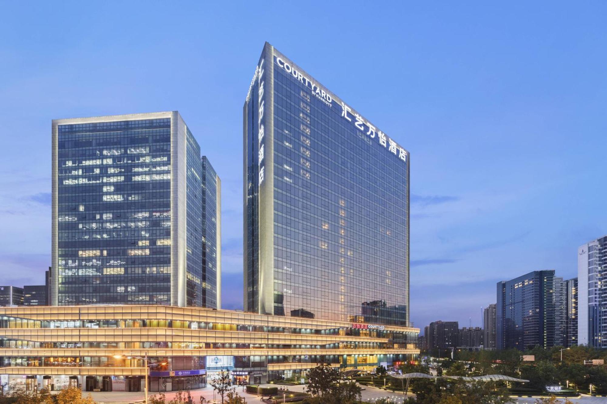 Courtyard By Marriott Zhengzhou East Hotel Kültér fotó